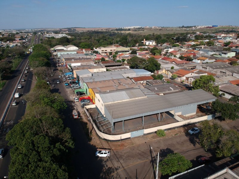 Galpo - Venda - Waldemar Hauer - Londrina - PR